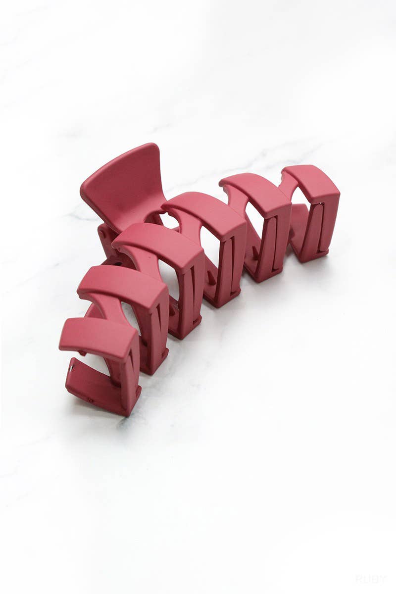 ,.Zigzag Hair Claw Clip: OS / RUST-158439