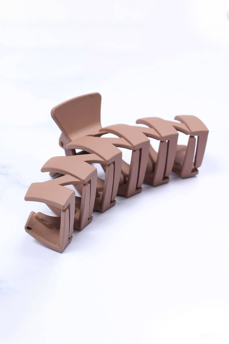 ,.Zigzag Hair Claw Clip: OS / RUST-158439