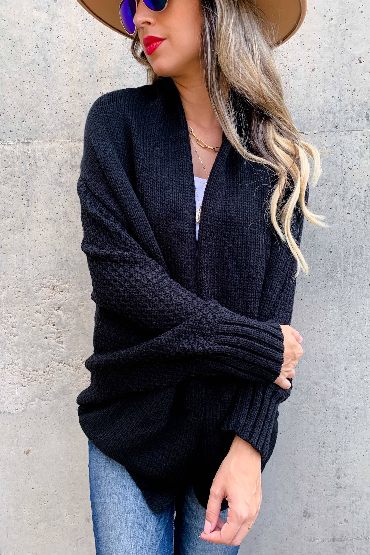 Black Textured Knit Dolman Sleeve Cardigan: Free / Black