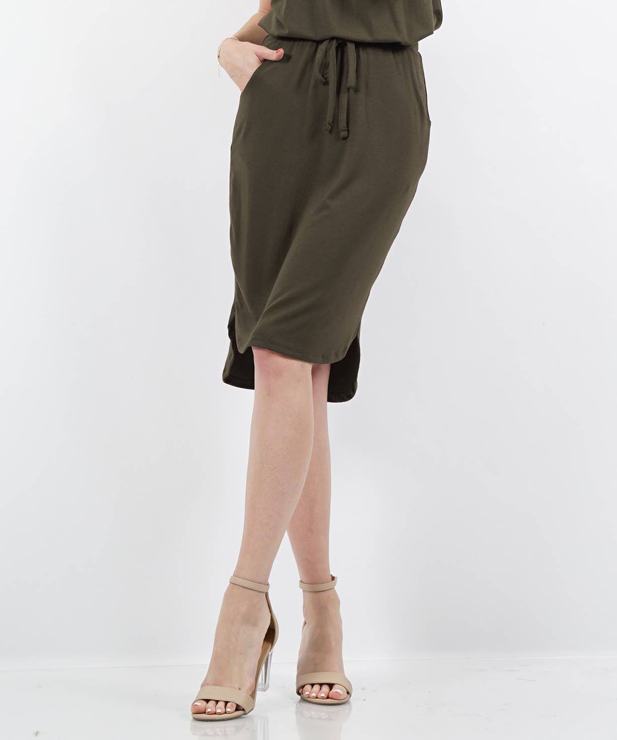 Elastic Waist Tulip Hem Skirt: Lt Olive